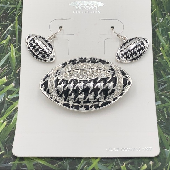 Houndstooth Football Pendant Earring Set Alabama - Picture 1 of 4